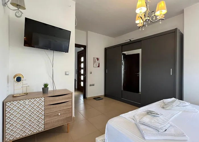 Efsi * Λιμένας